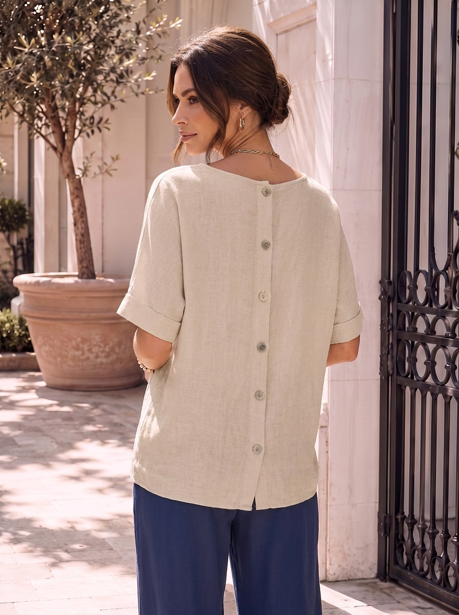 “KIARA” Relaxed Fit Button Back Top