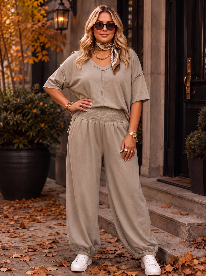 “BETH Collection” V-Neck Oversized Sweat Top mocha