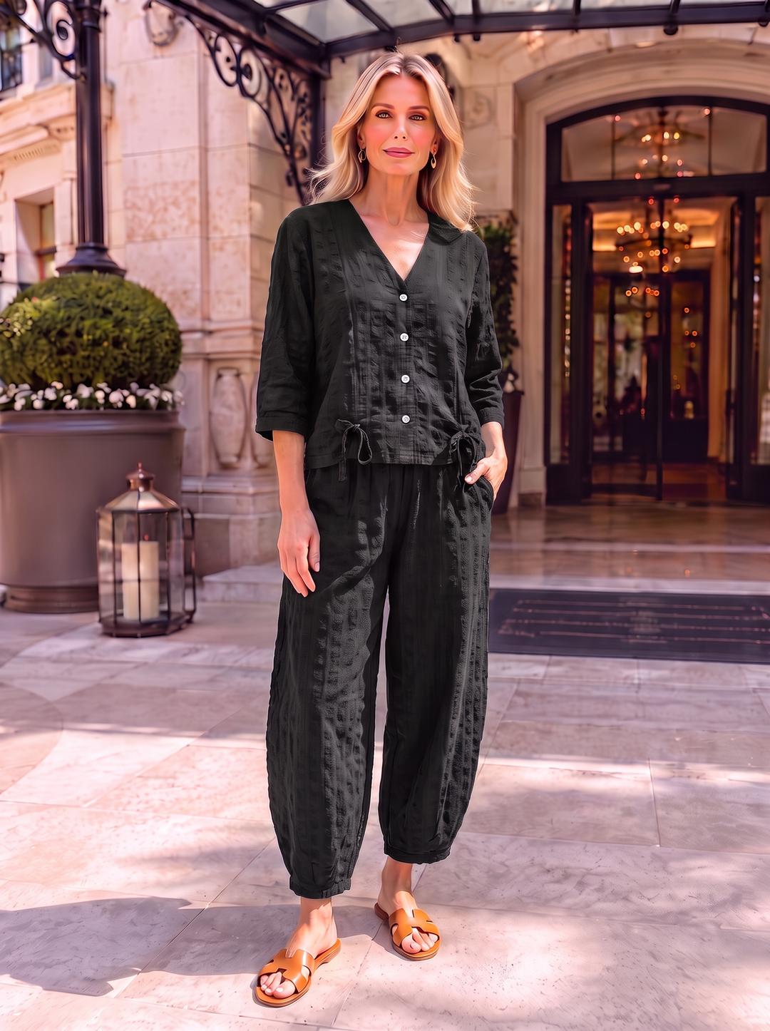 “FLORENTINE Collection” Textured  Check Trousers black blouse