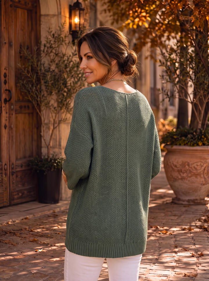 “NATASHA” V-Neck Fine Knit Top khaki green