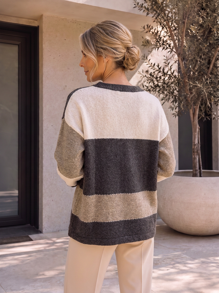 “LINDSAY”  Colour Block Knit Jumper