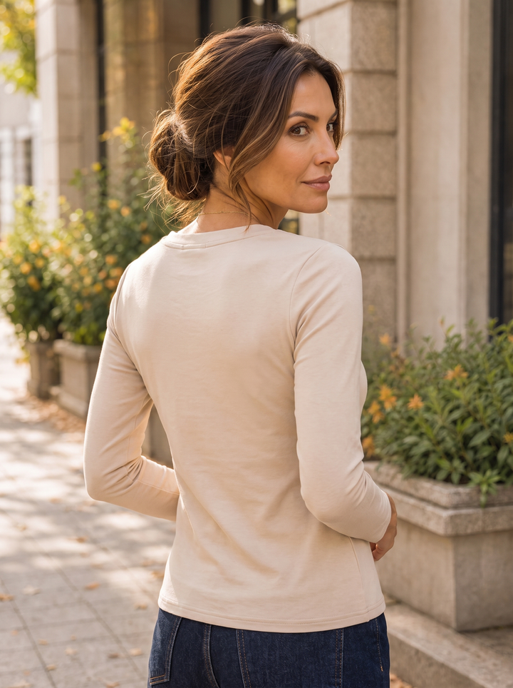 “KAYLA” Fleece-Lined V-Neck Top cream