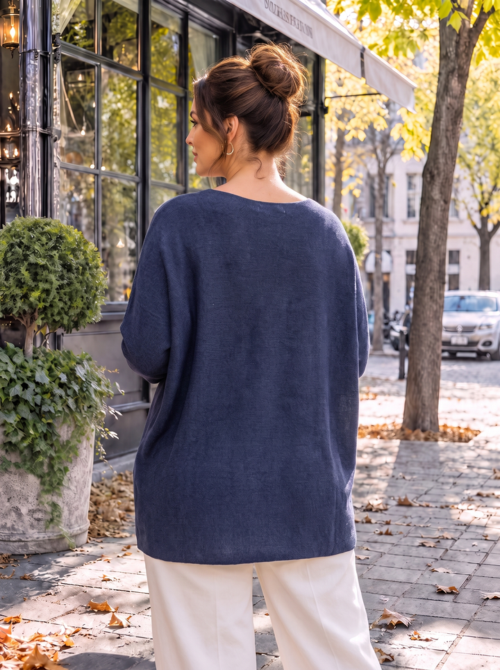 “MAGNOLIA” Curve Soft Knit Jumper navy