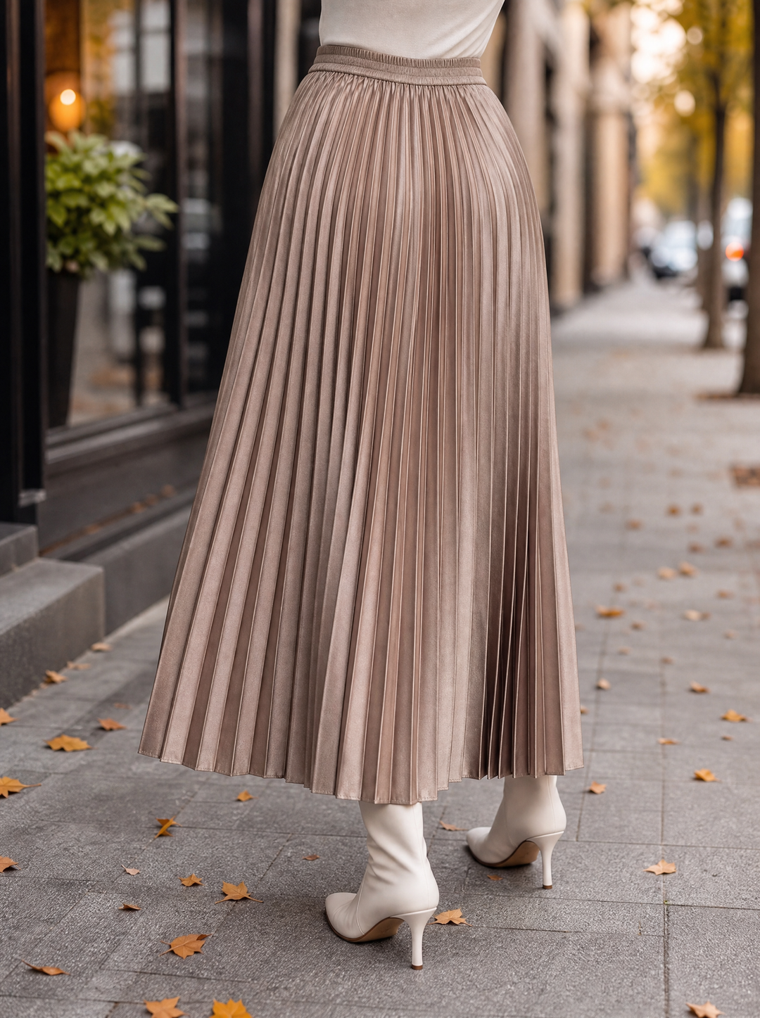 “DAISY” Pleated Skirt camel