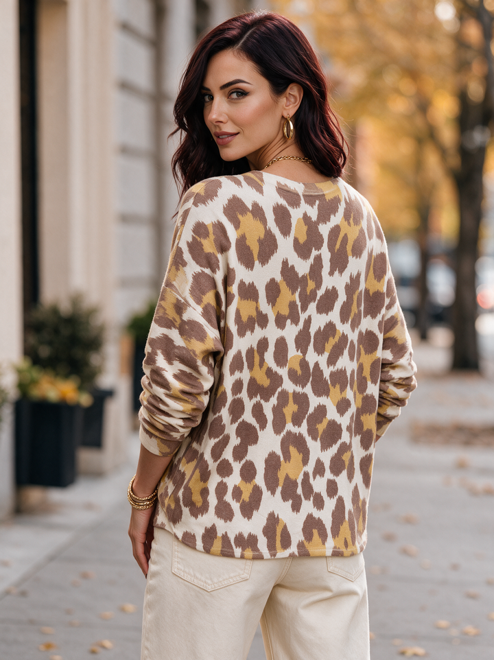 “MAGNOLIA” Curve Soft Knit Animal Print Jumper chocolate