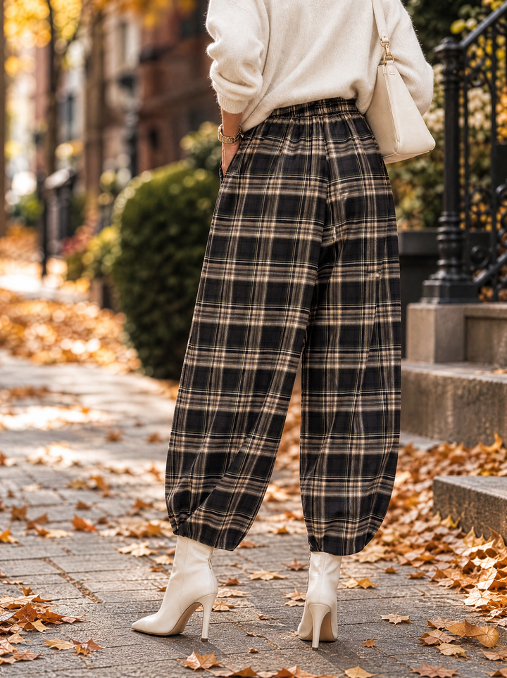 “CARRIE” Heritage Check Barrel Trousers  cream