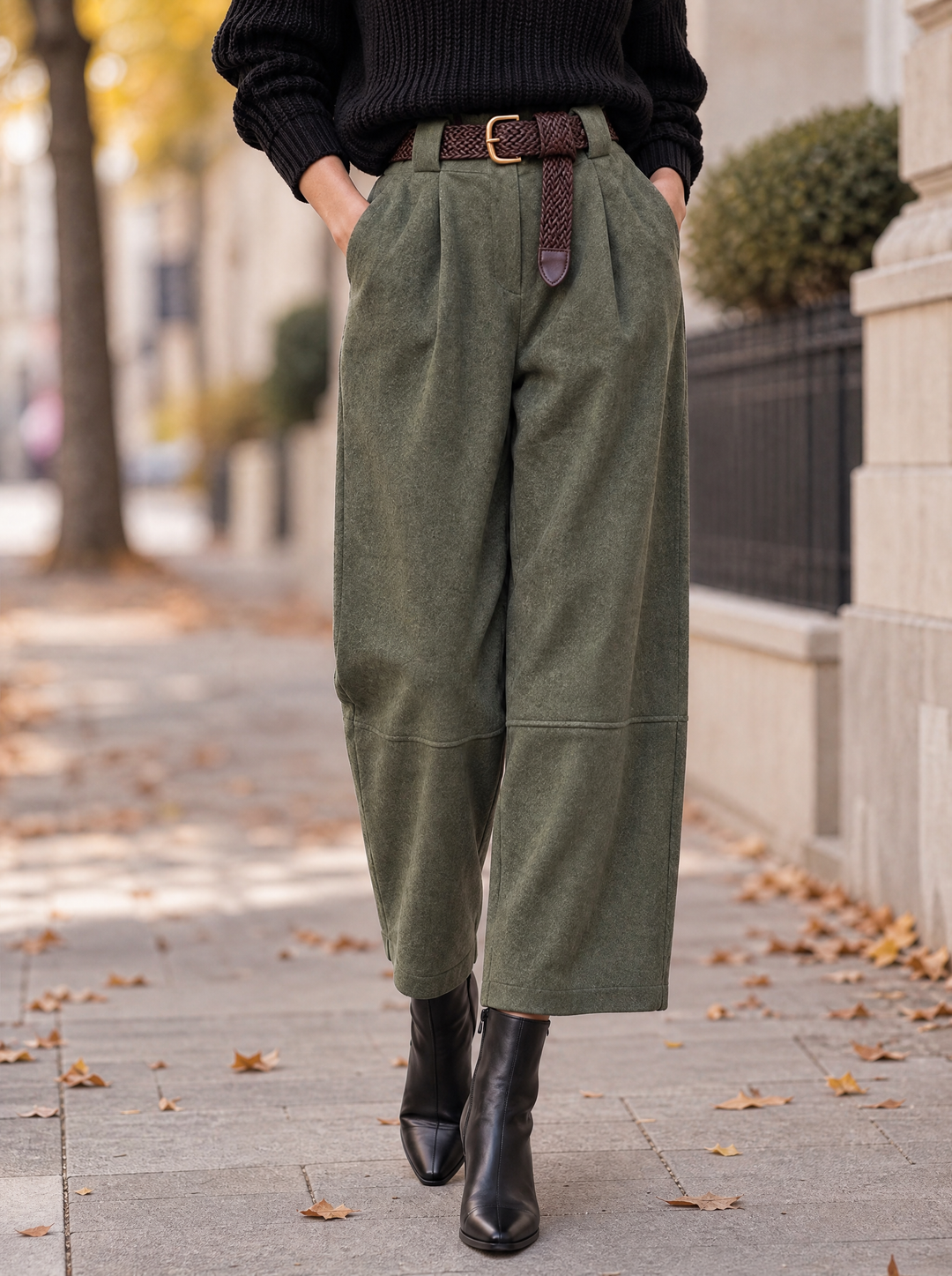 “ELODIE” Pleated Barrel Trousers khaki green