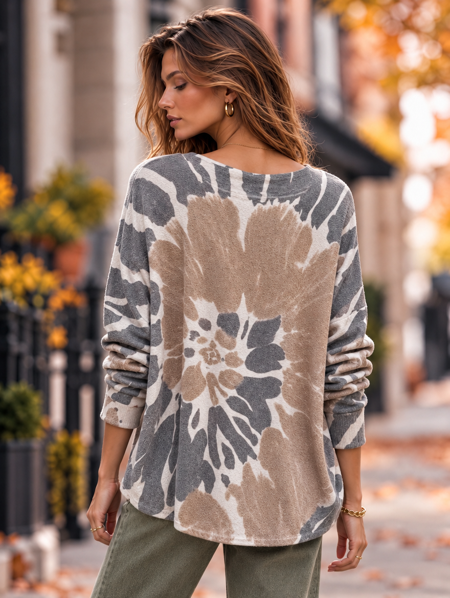 “MAGNOLIA” Curve Soft Knit Watercolour Print Jumper lime grey