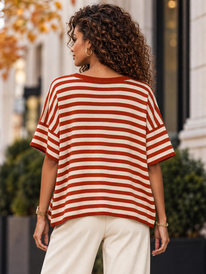 “GWEN” Contrast Stripe Fine Knit Top