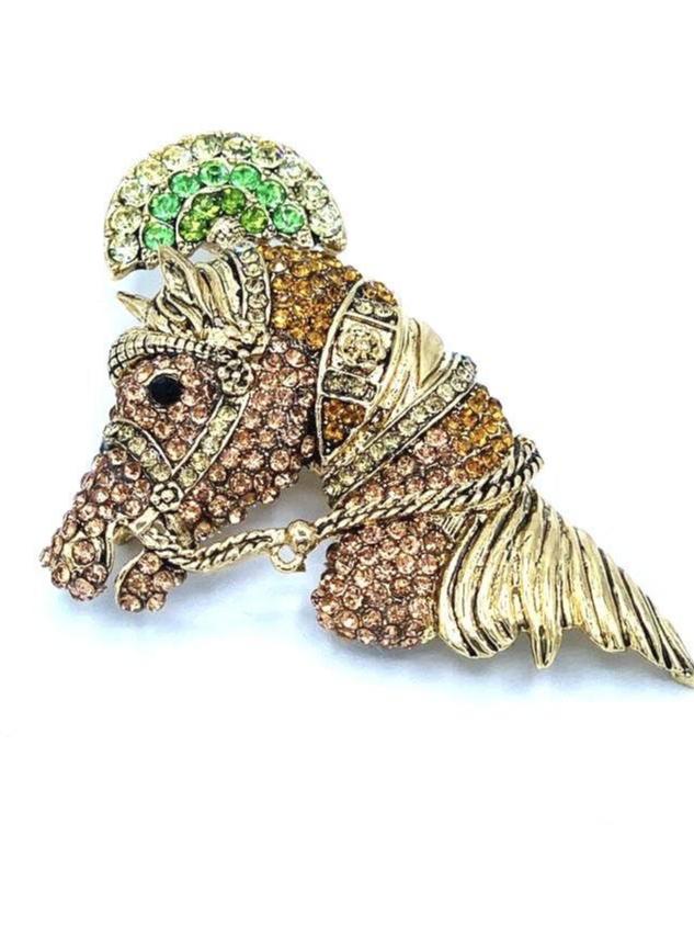 Horse Sparkle Brooch In Multicolour Gold