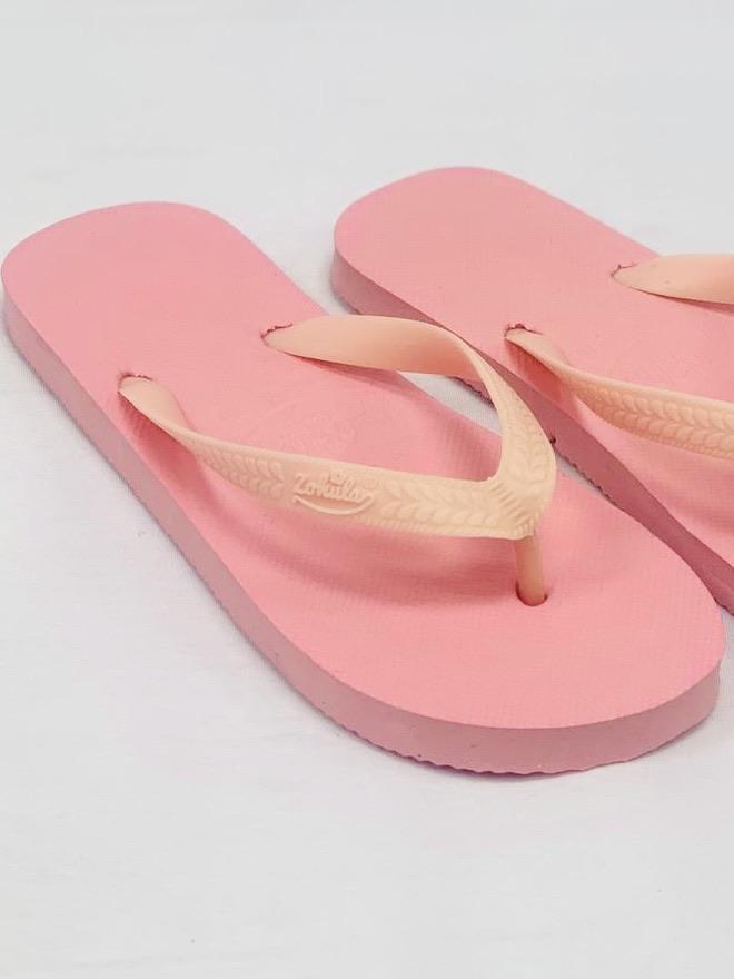 “ZOHULA” Plain Light Pink Flip Flops